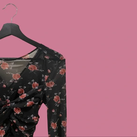 Zara floral dress - Picture 4 of 5